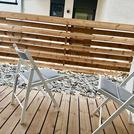 Modern Apartment With Balcony & Free Parking - Nearby Metro Viena Exterior foto